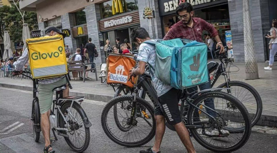 delivery 7