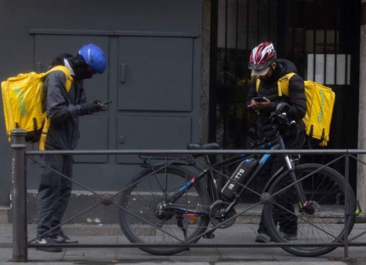 delivery 9
